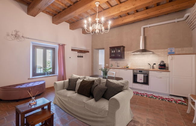 Apartment in Noble Villa Near Ecological Park - Foto 8