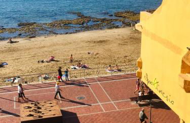 Bello Horizonte, un hogar con vistas al mar - Foto 1