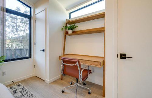 Redwood City Escape with Big-Screen TV! - Foto 19