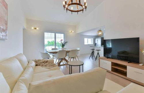 Luxury Villa Maria with large pool - Foto 29