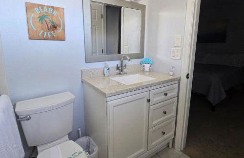 "Canal Dreams" 3 BR2 BA pool home on the canal - Foto 66