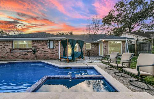 NASA 4BR Escape HeatedPool HotTub and Daybed - Foto 6