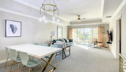 MINUTES FROM DISNEY 3bed 3bath Poolside at LUXURIOUS RESORT - Foto 2