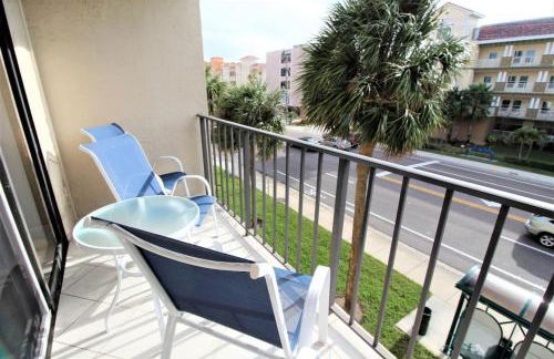 Madeira Place 303 1BD 2BA Retreat Near Johns - Photo 19