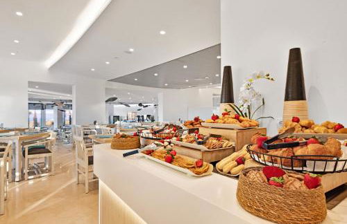 Aparthotel Fontanellas Playa - Photo 84