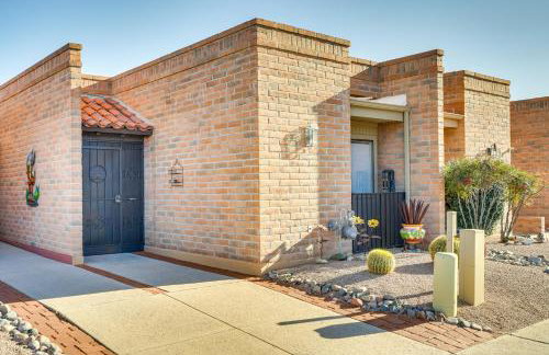 Close to Golf: Mtn-View Townhome in Green Valley - Photo 2
