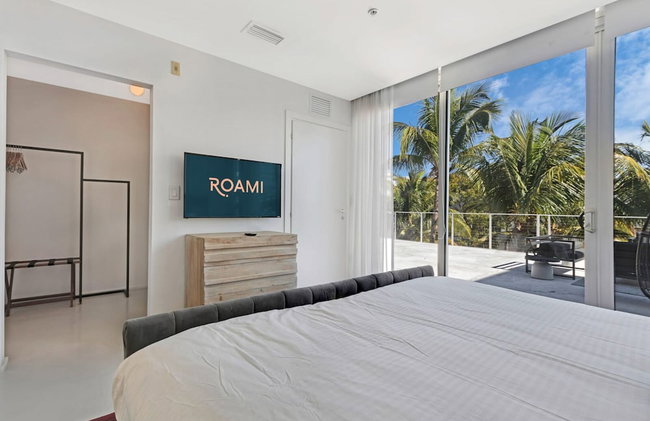 Roami at 250 Collins - Foto 9