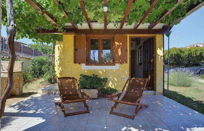 Villa in Peroj With Private Pool & Near Beach - Foto 24