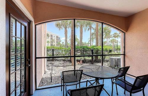 Spacious 3 Bed 3 Bath Luxury Condo 5 min from Disney - Photo 22