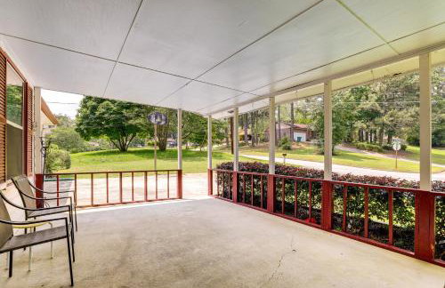 Group Getaway Spacious Home in Stone Mountain! - Foto 28