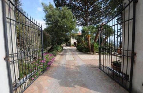 Il Casale villa con piscina e giardino vista mare - Foto 6