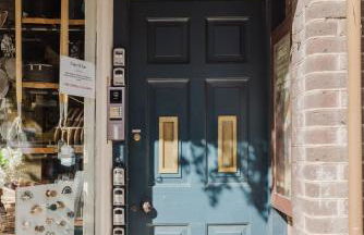 Grace's Guesthouse The Suite Room 6 - Photo 24