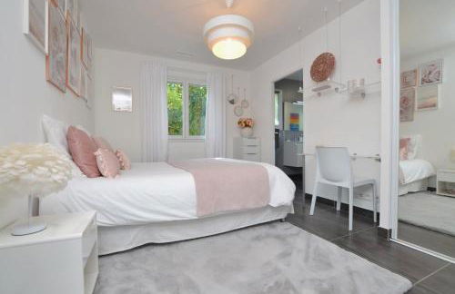 Villa d'architecte avec piscine chauffée, 4 chambres, à 30 mn Gruissan plage - Foto 13