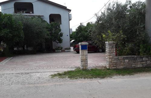 Apartments with a parking space Sosi, Umag - 15967 - Photo 1