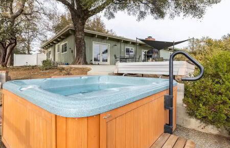 Black Bear Haven Hot tub Pool table BBQ Darts - Foto 15