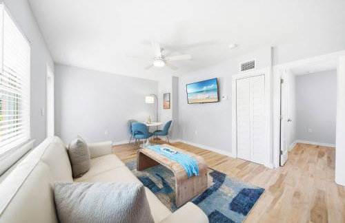 Siesta Key, Heated Pool, Dock on Lagoon, Turtle Beach 1-mile and Crescent Beach 2-miles, 1-bdr - Foto 5