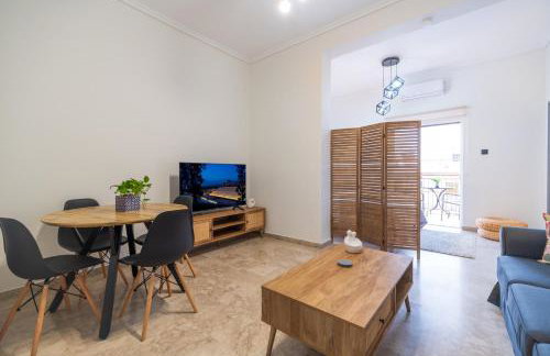 Entire, spacious, spotless apartment, in Ilioupoli, Greece - Foto 6