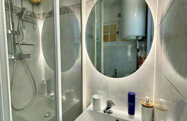 Sea View Studio with Balcony, Near Italy & Monaco - Foto 12