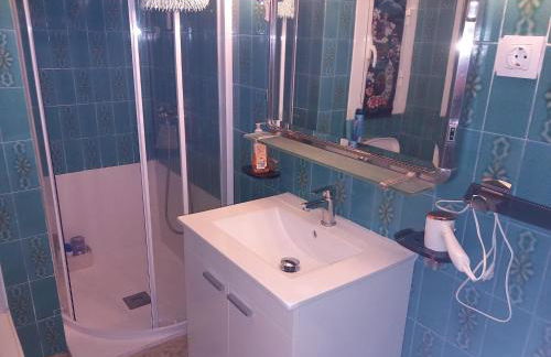 Privileged setting close to Plaza Mar 2 - Photo 26