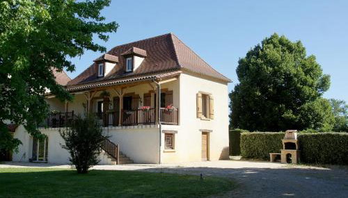 ETOILE D'ISIS, Gites a la ferme - Foto 2, Garden view