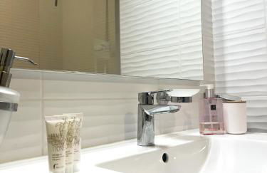 Très bel appartement dans résidence avec piscine à 5min des plages de Villeneuve Loubet. - Foto 16