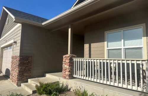 A Newly executive basement Apartment - Foto 7