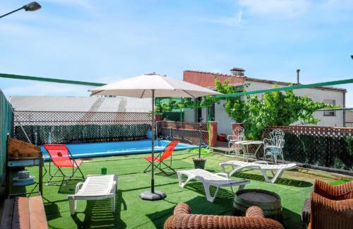 Charming Villa in Vitigudino with Private Pool - Photo 3