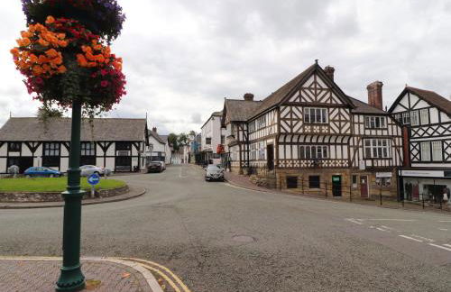 Coach House - Photo 40