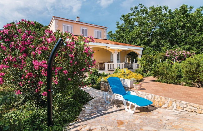 Picturesque Escape Holiday Home With Pool and Sauna - Foto 30