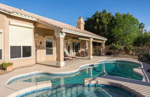 Spacious golf course house with pool heater, spa - Foto 1