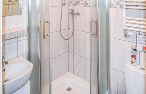 Nice Apartment In Ostróda With Kitchen - Foto 15