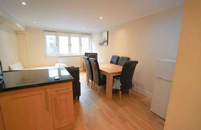 Lovely 2-bed Apartment in London - Foto 18