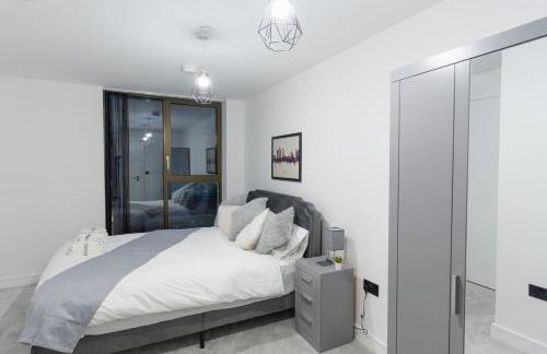 Luxury 1 Bed Apartment, Manchester Piccadilly by Kammili Properties - Photo 7