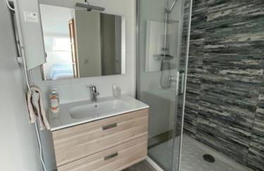 Charmant petit appartement vue mer et corniche Esterel - Foto 9