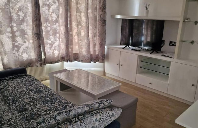 Light 1-bed - London N8 - Free Parking - Fast Wifi - Foto 32