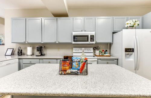 Lake Mills Retreat 1 Mi to Beaches and Dining! - Foto 10