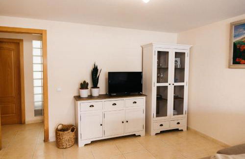 Townhouse with terraces and communal pool - Photo 23