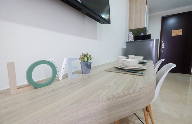 Minimalist Studio Menteng Park Apartment - Photo 15