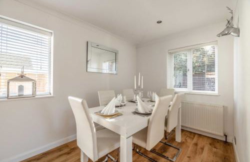 Spacious 6 Bedroom House in Maidenhead Windsor - Foto 8