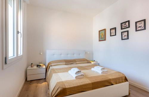 Chic Parma Flat Near City Center - Foto 5