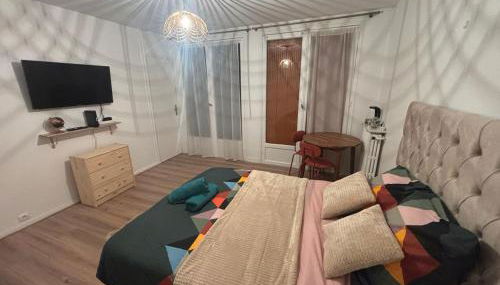 Château 5 min avec balcon et un Stationnement gratuit - Foto 2