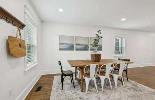 Nash Urban Oasis with Rooftop and Modern Amenities - Foto 13