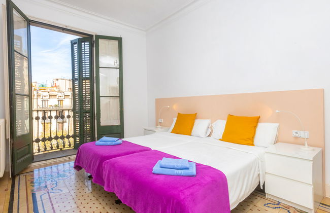 Eix.Dret:Roger de LLuria/Valencia - Foto 23