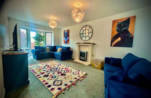 6 Bedroom House - DISC0UNTS - Parking, Contractors, Group, Family - Foto 21