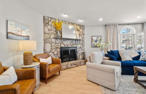 NEW Coastal Retreat w Ocean Views Rooftop Deck - Photo 24