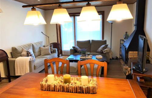 Bonita planta baja con vistas panorámicas y piscina - Foto 43