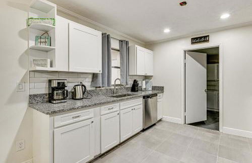 Pet-Friendly Home with Lanais, Near Dtwn Tampa! - Foto 6