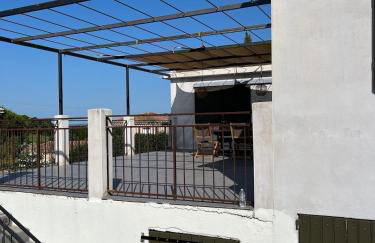 Vacation home with a private pool in Puyméras - Foto 23