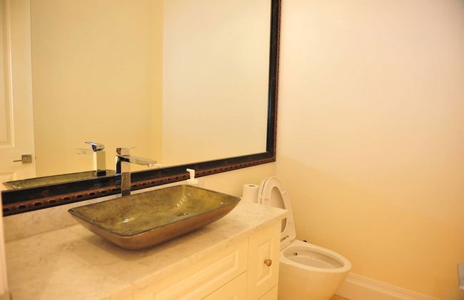 Brand New Luxury House - Photo 13