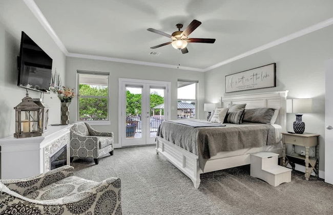 Stunning Luxury Home on Lake Lbj! - Foto 11